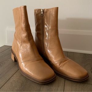 L’Intervalle Booties in size 40 (9 - 9.5)